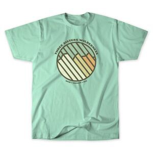 🔺️NWT Little Bay Root Mint" 3 Sisters Wilderness Bend Oregon" Shirt Large
